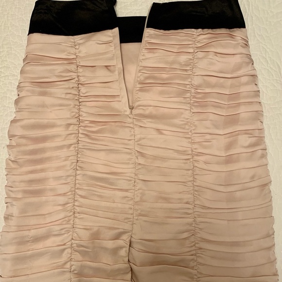 H & M Pencil Skirt - Picture 2 of 2